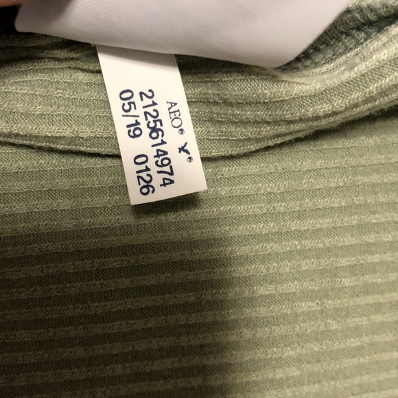 American Eagle Green Ribbed Halter Tank Top Size Large - Picture 7 of 11